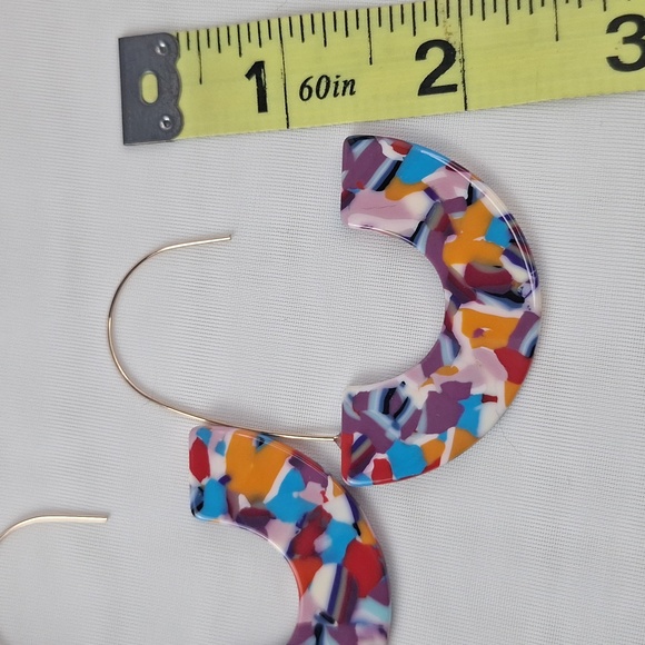 Confetti Acrylic Multicolor Crescent Hoop Earrings - Picture 4 of 4